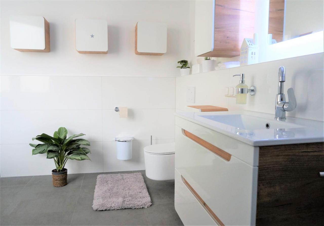 Mein Apartment, Stars Mit Balkon Und Klima Fuer Bis Zu 4 Personen Frankenthal  Εξωτερικό φωτογραφία